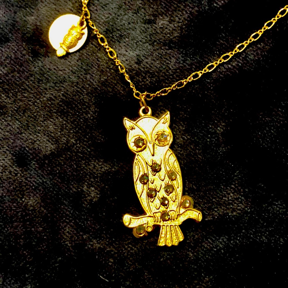Owl charm necklace